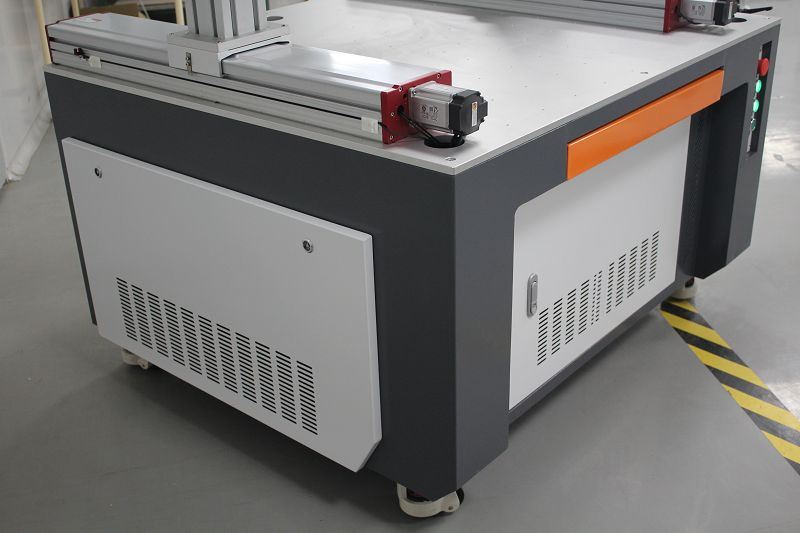 Compact workbench design