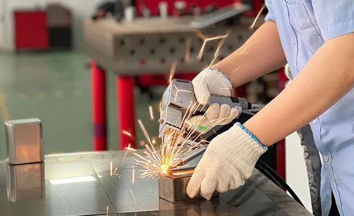 Safe laser welding operation Safe laser welding operation